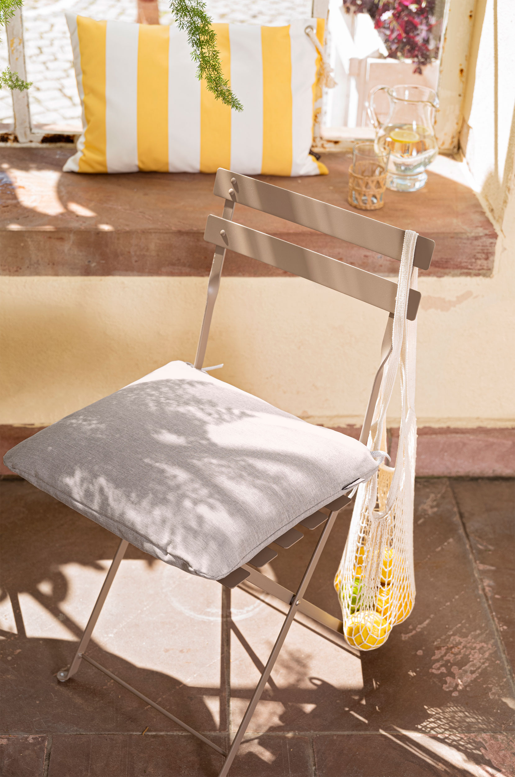 Magma Stuhlkissen Form 50 image number 2