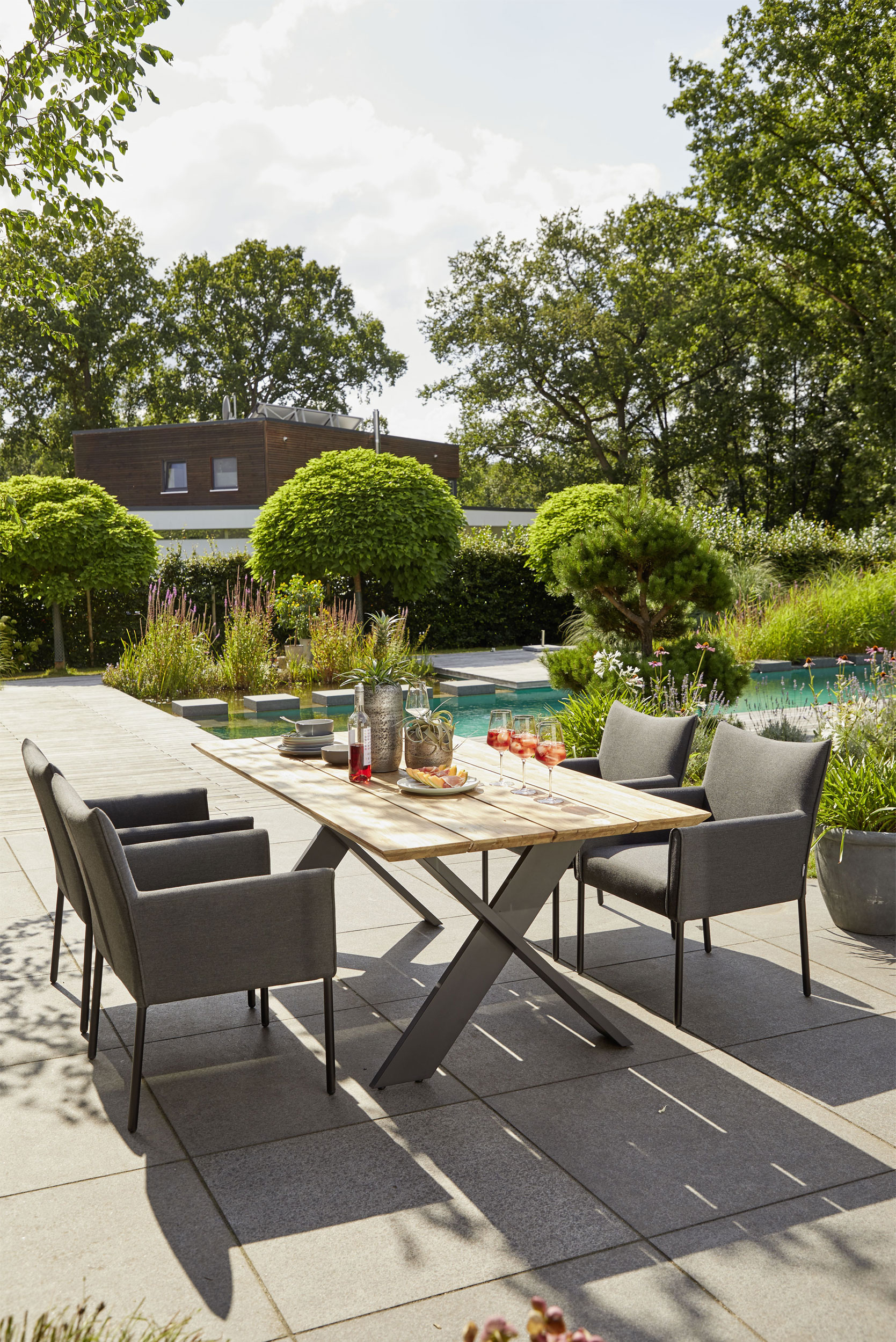 OUTDOOR Teak Gartentisch image number 6