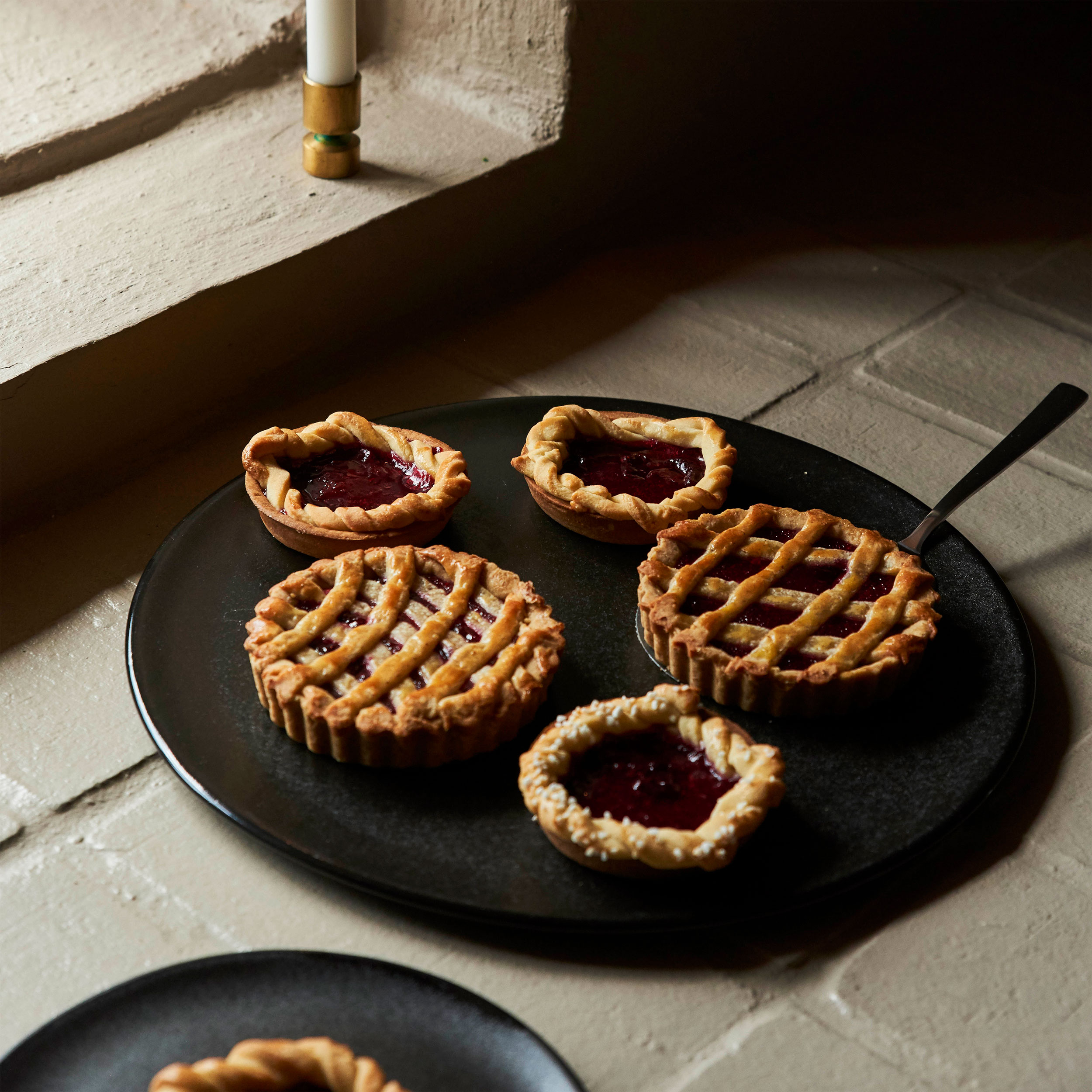 Aida Servierteller 34cm image number 2