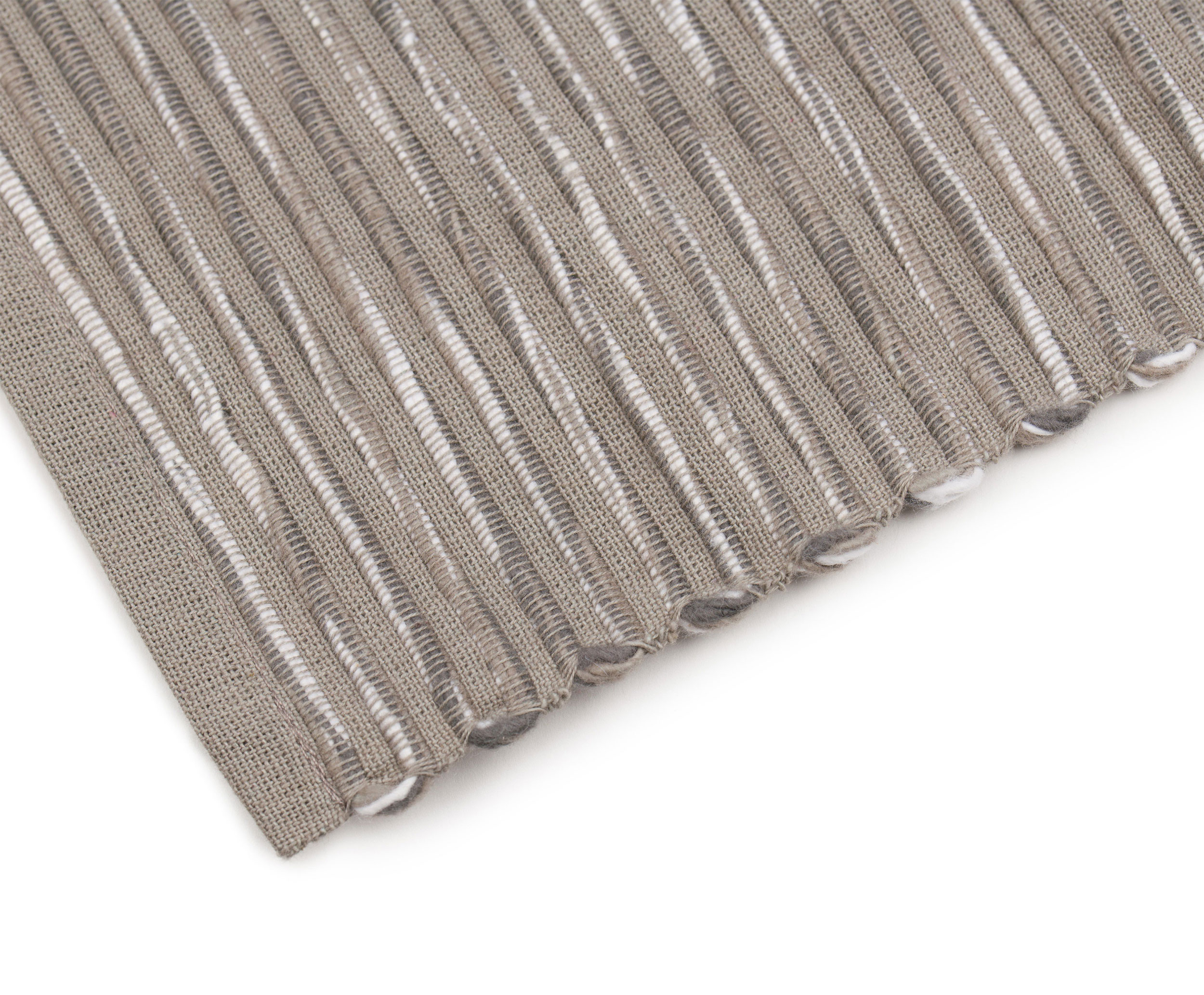 G&ouml;zze Tischl&auml;ufer image number 2