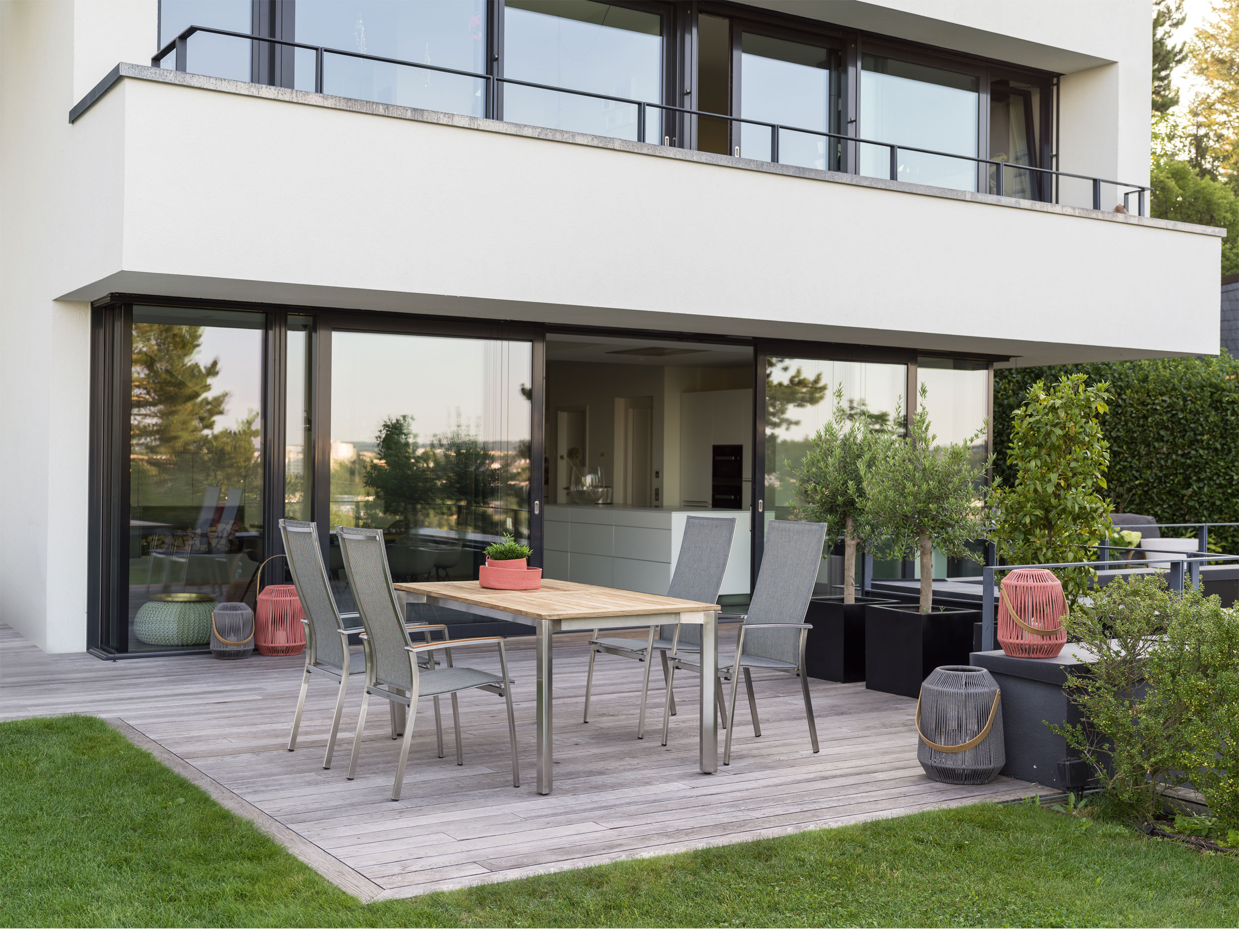 STERN Stapelsessel image number 9