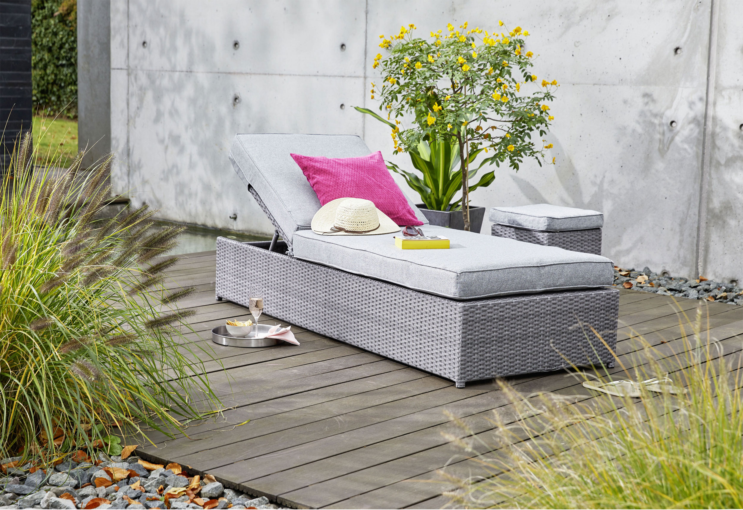 OUTDOOR Gartenhocker/Tisch klein image number 2