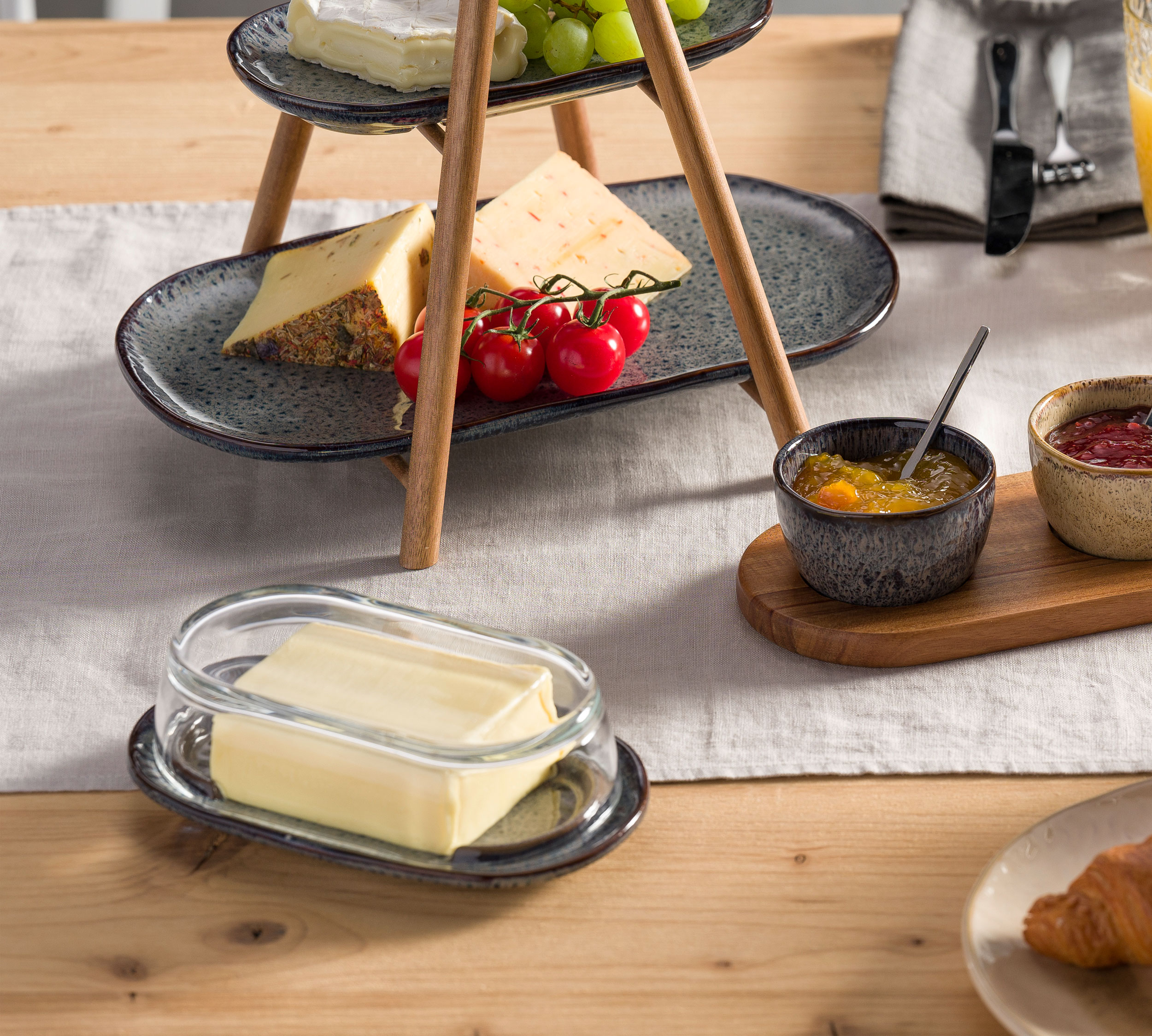 Leonardo Butterdose image number 2