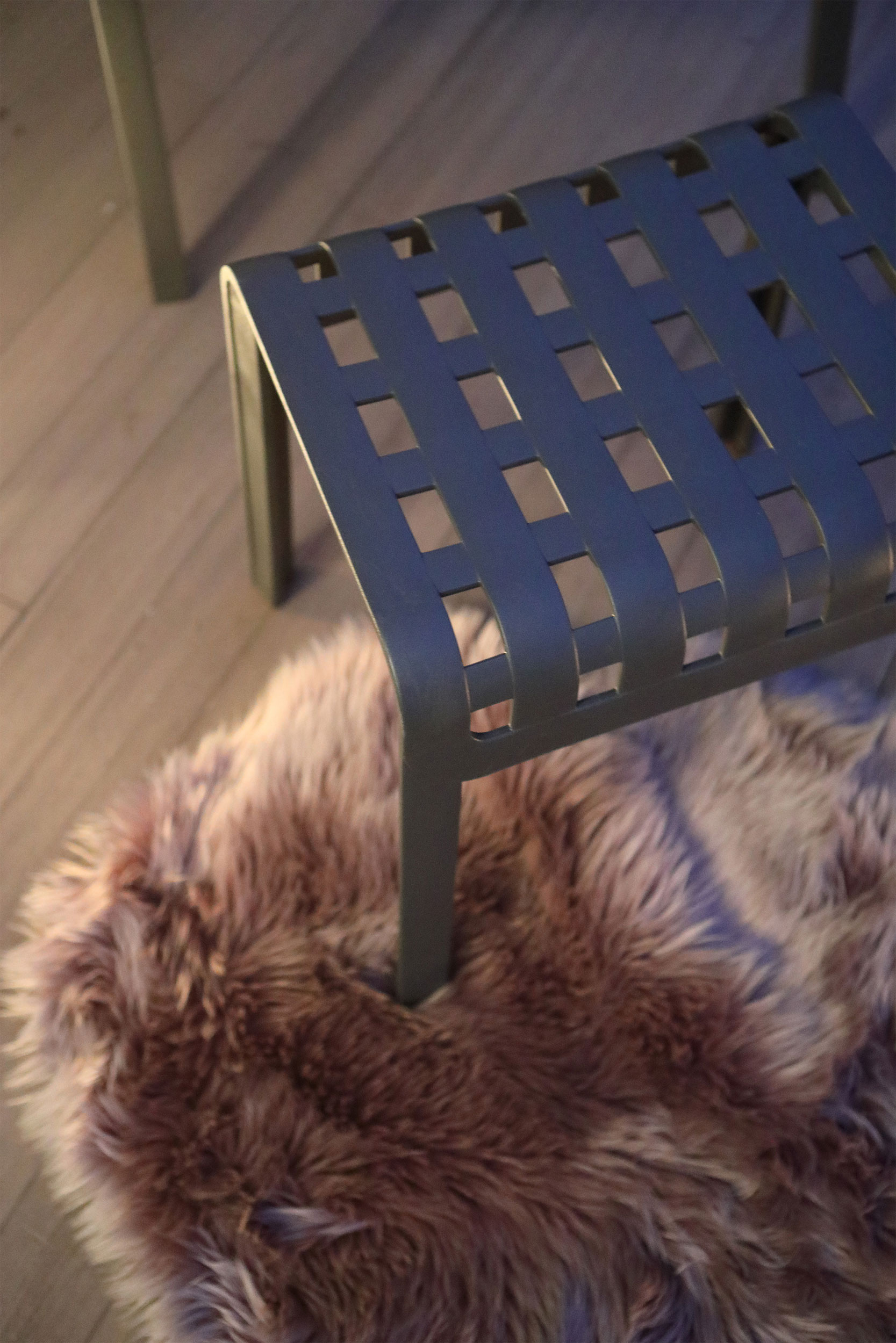 NARDI Hocker image number 3