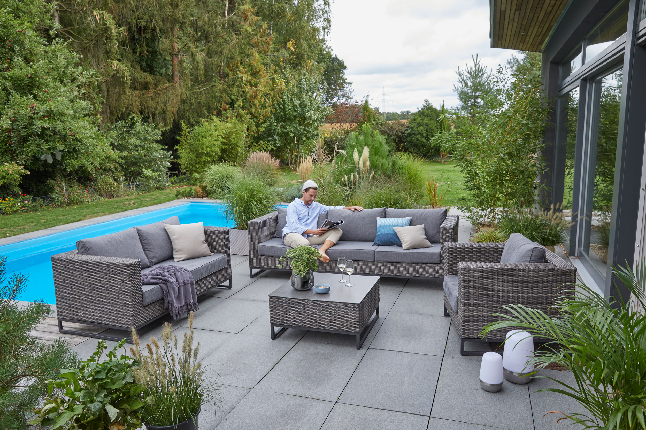 OUTDOOR Garten-Loungesessel image number 4