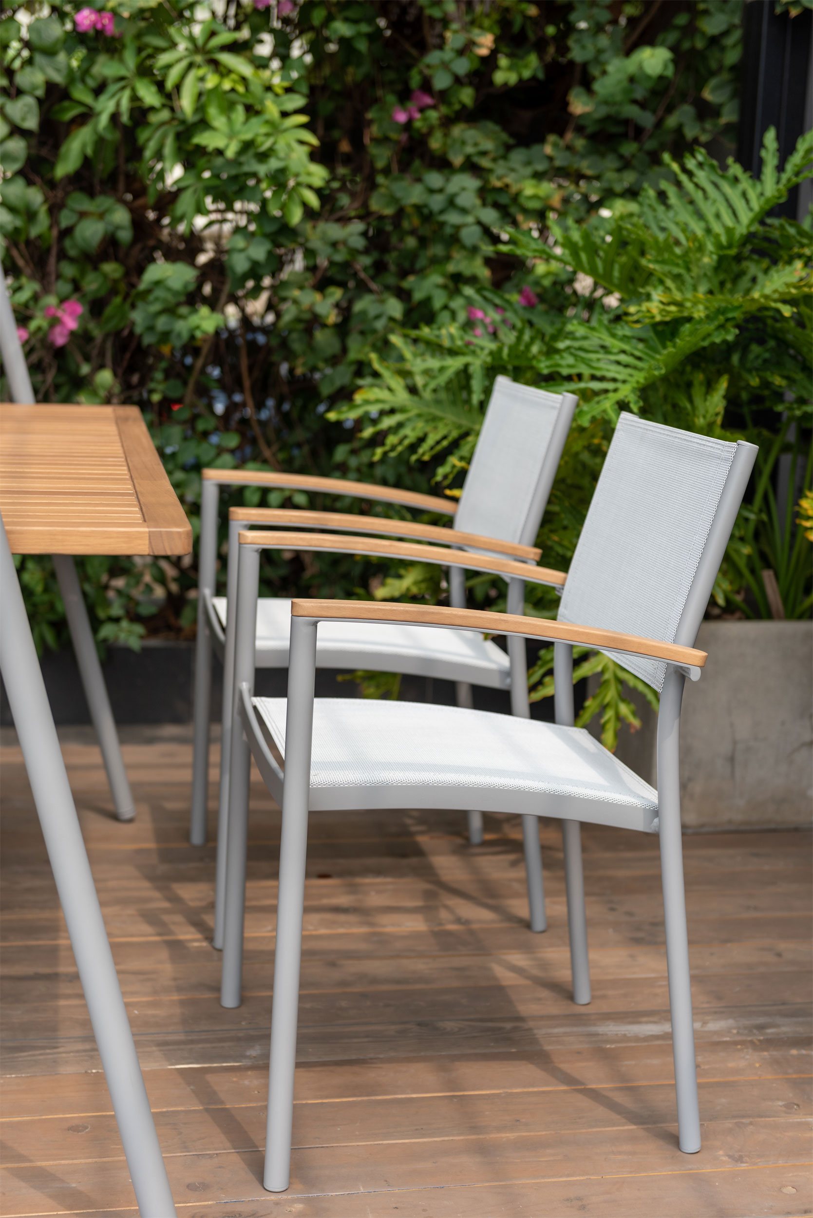 OUTDOOR Stapelstuhl image number 5