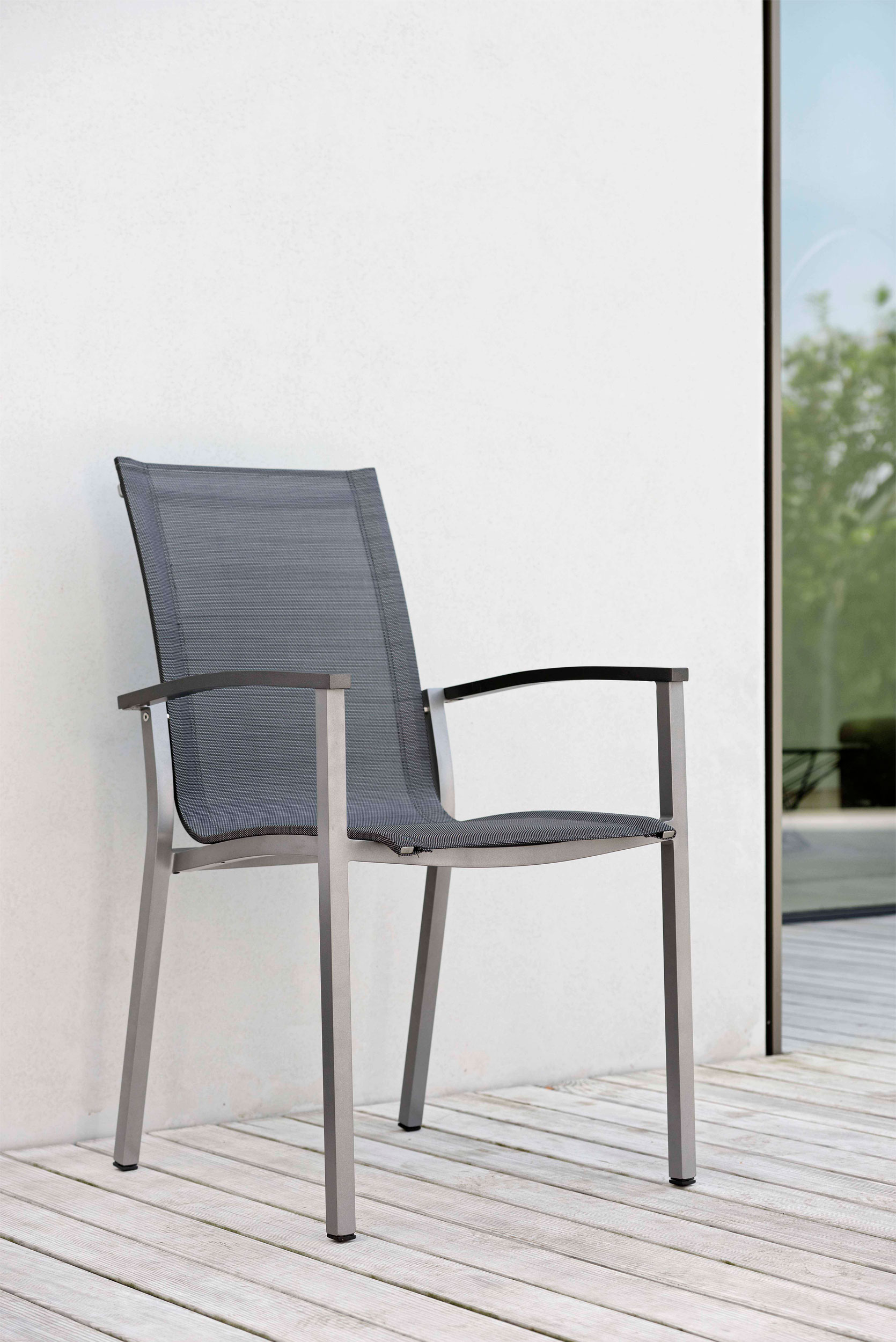 STERN Stapelsessel image number 3