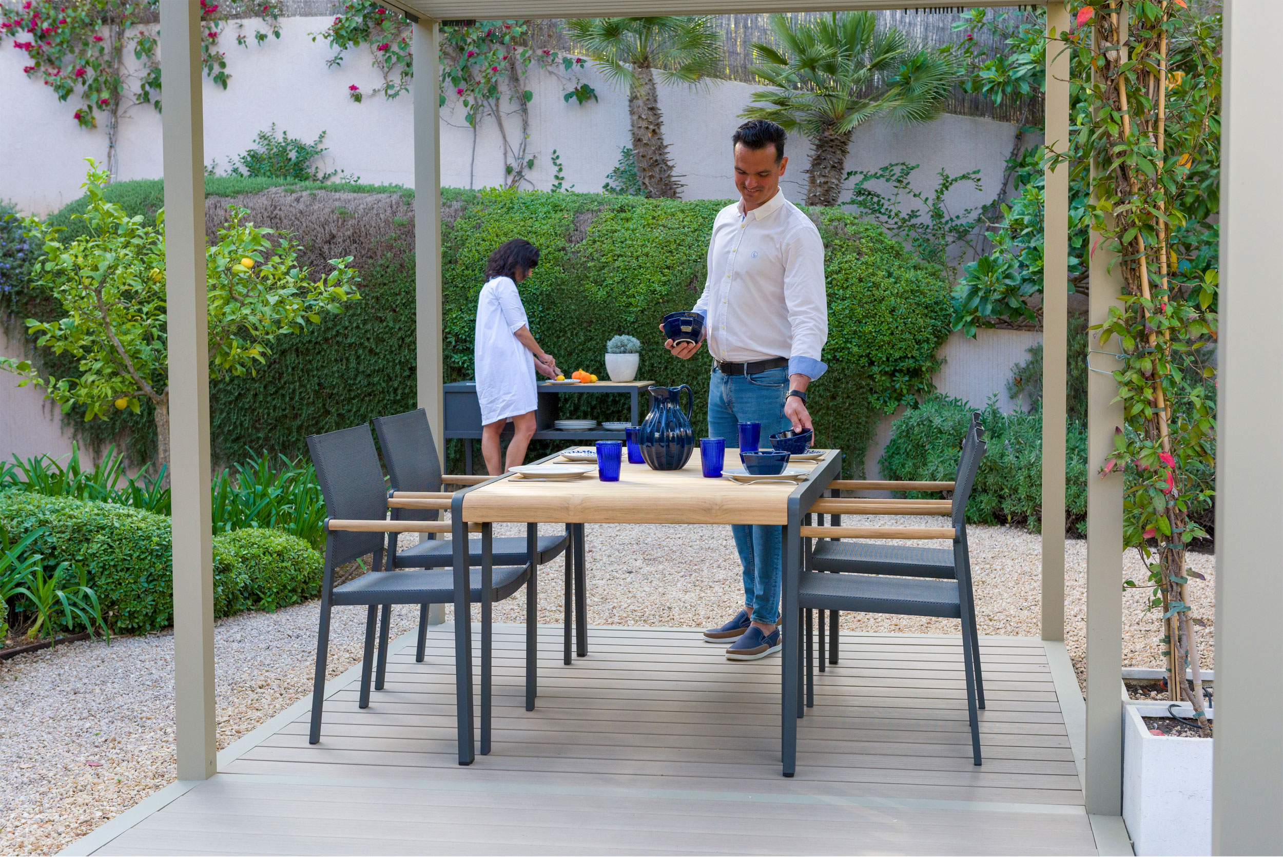 OUTDOOR Stapelstuhl image number 3