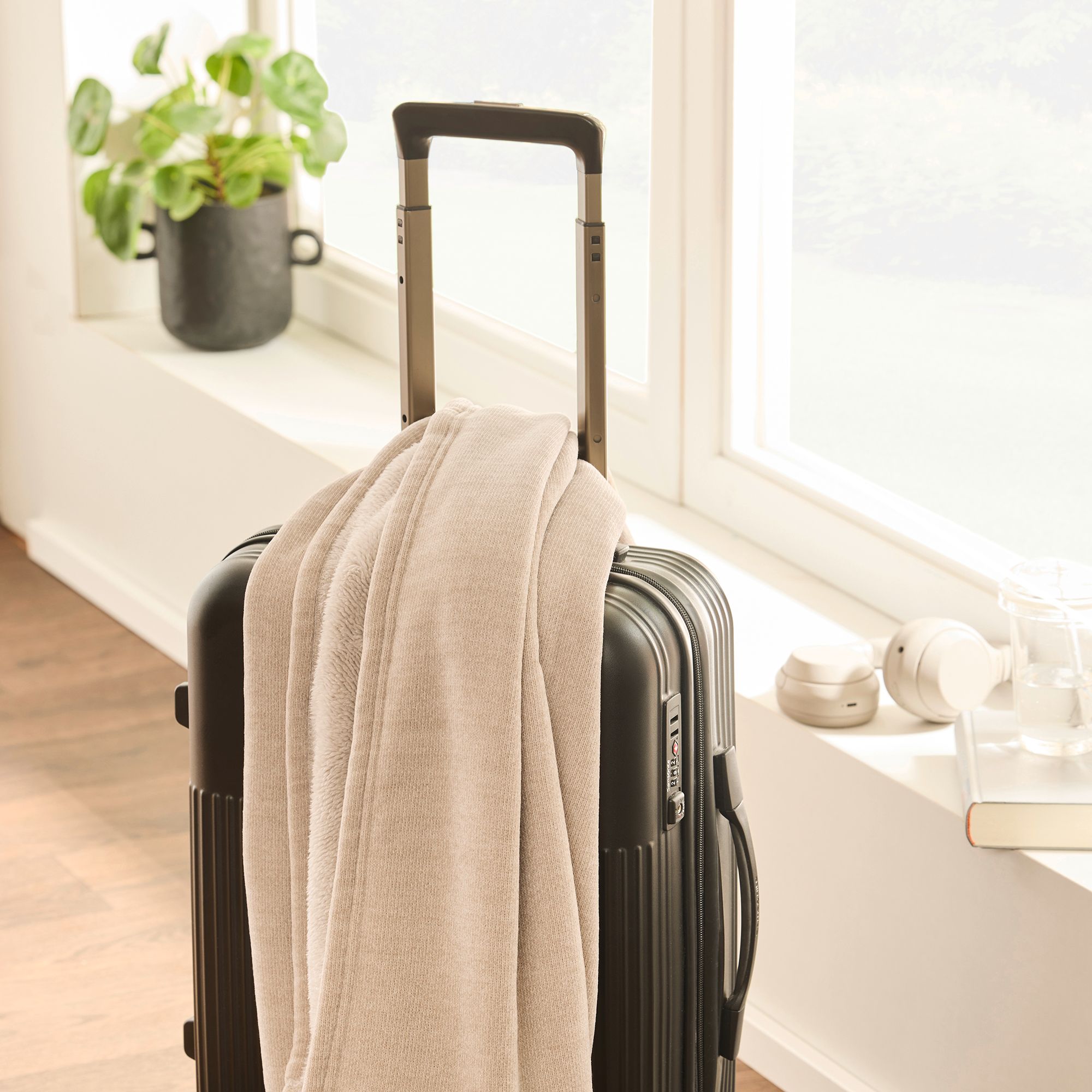 bugatti Reisedecke image number 11