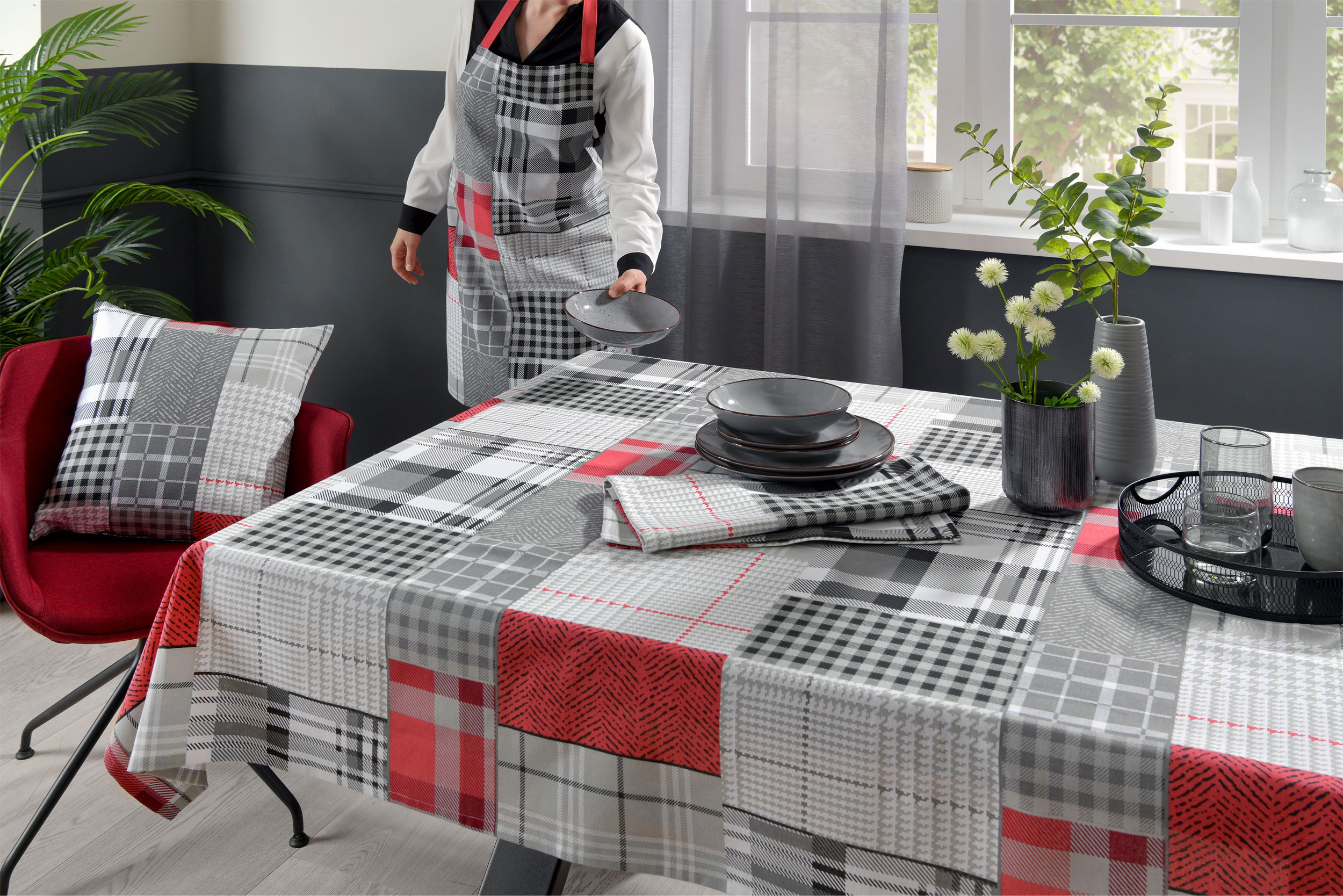 casa NOVA Mitteldecke image number 2