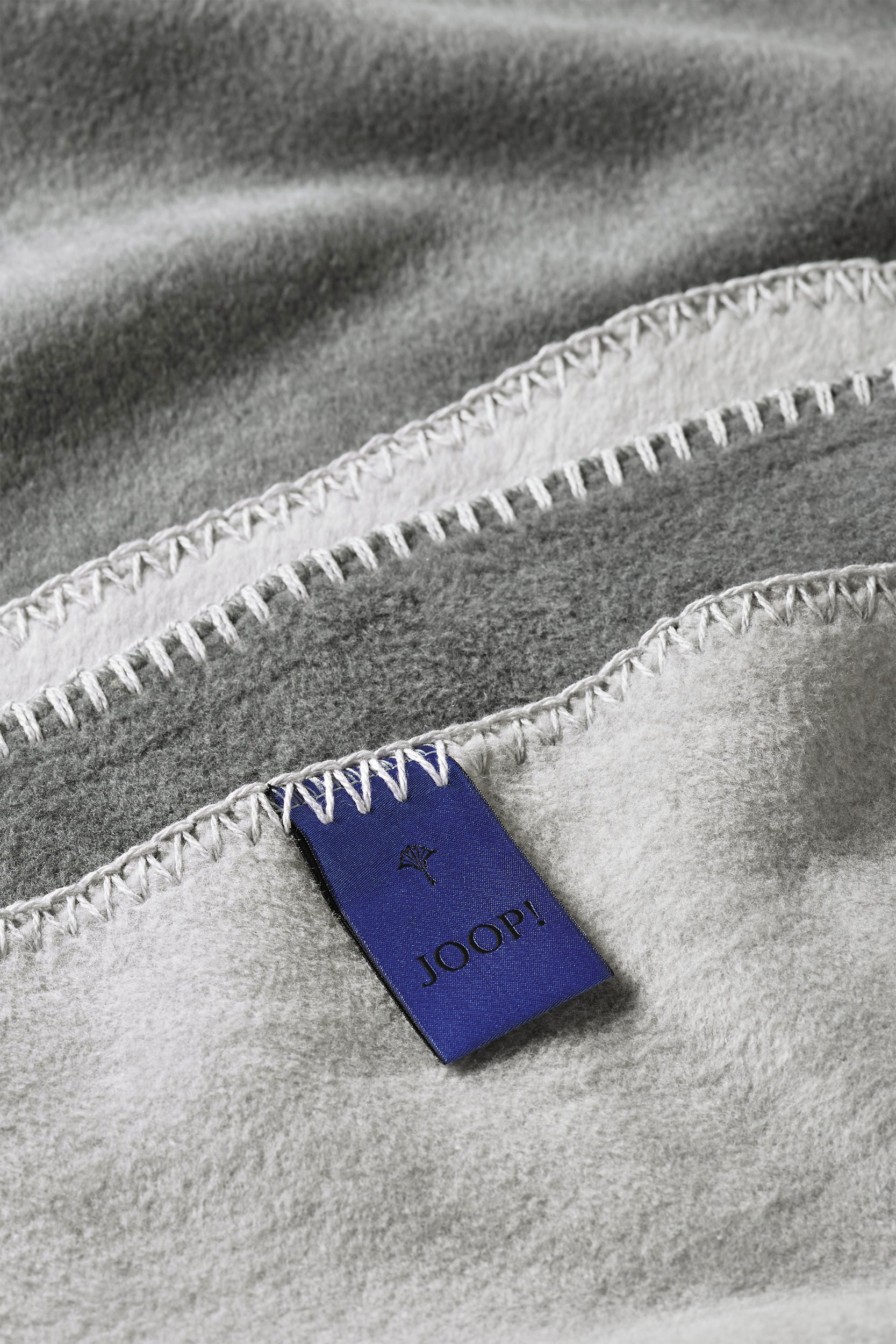 JOOP! Wohndecke image number 3