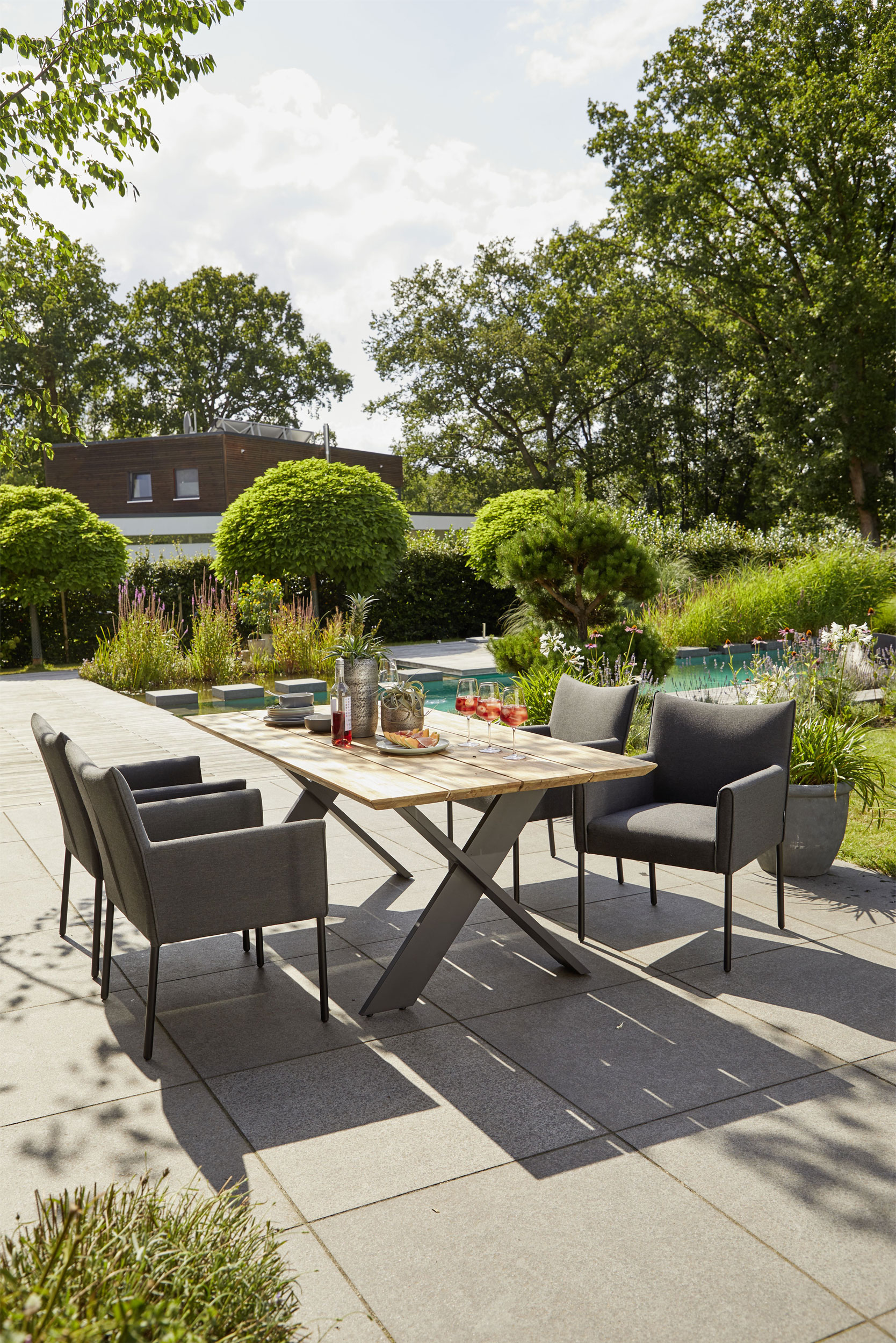 OUTDOOR Teak Gartentisch image number 4