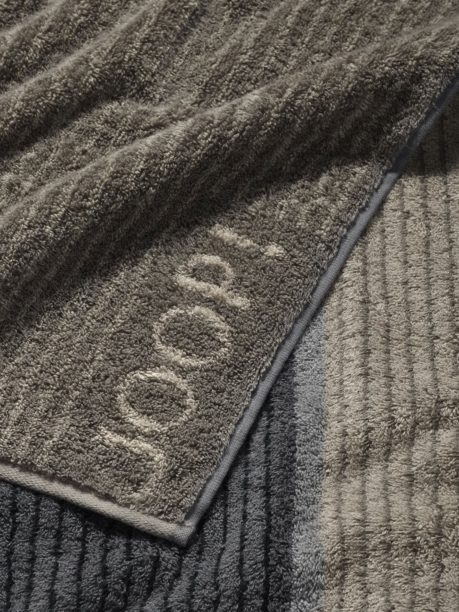 JOOP! G&auml;stetuch image number 2