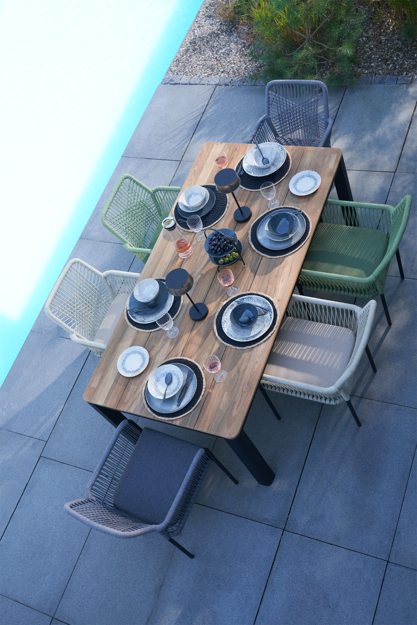 OUTDOOR Gartentisch Teak/Metall image number 10