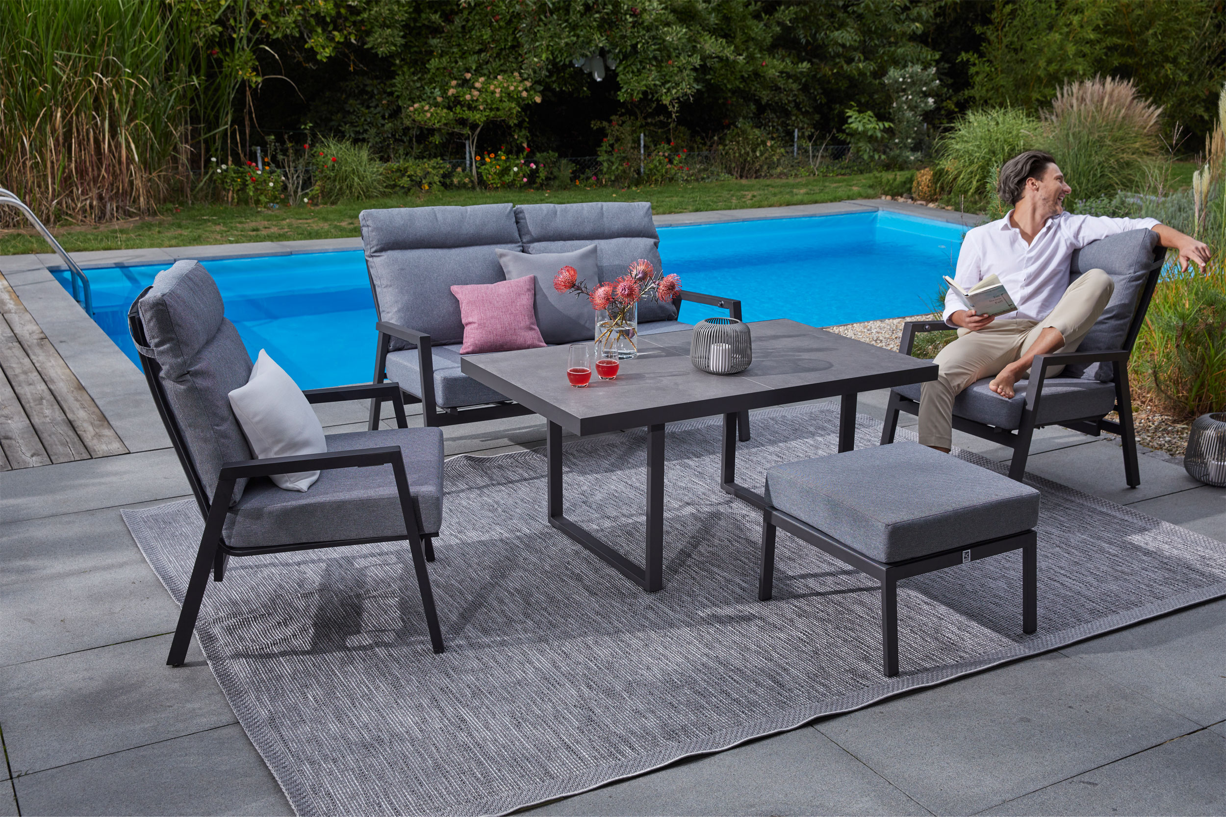 OUTDOOR Garten-Loungetisch image number 3