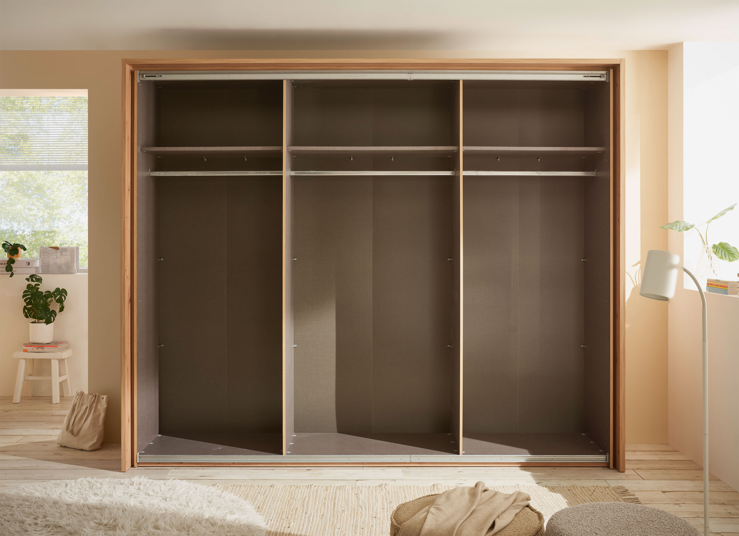 Schwebet&uuml;renschrank 2-trg. image number 3