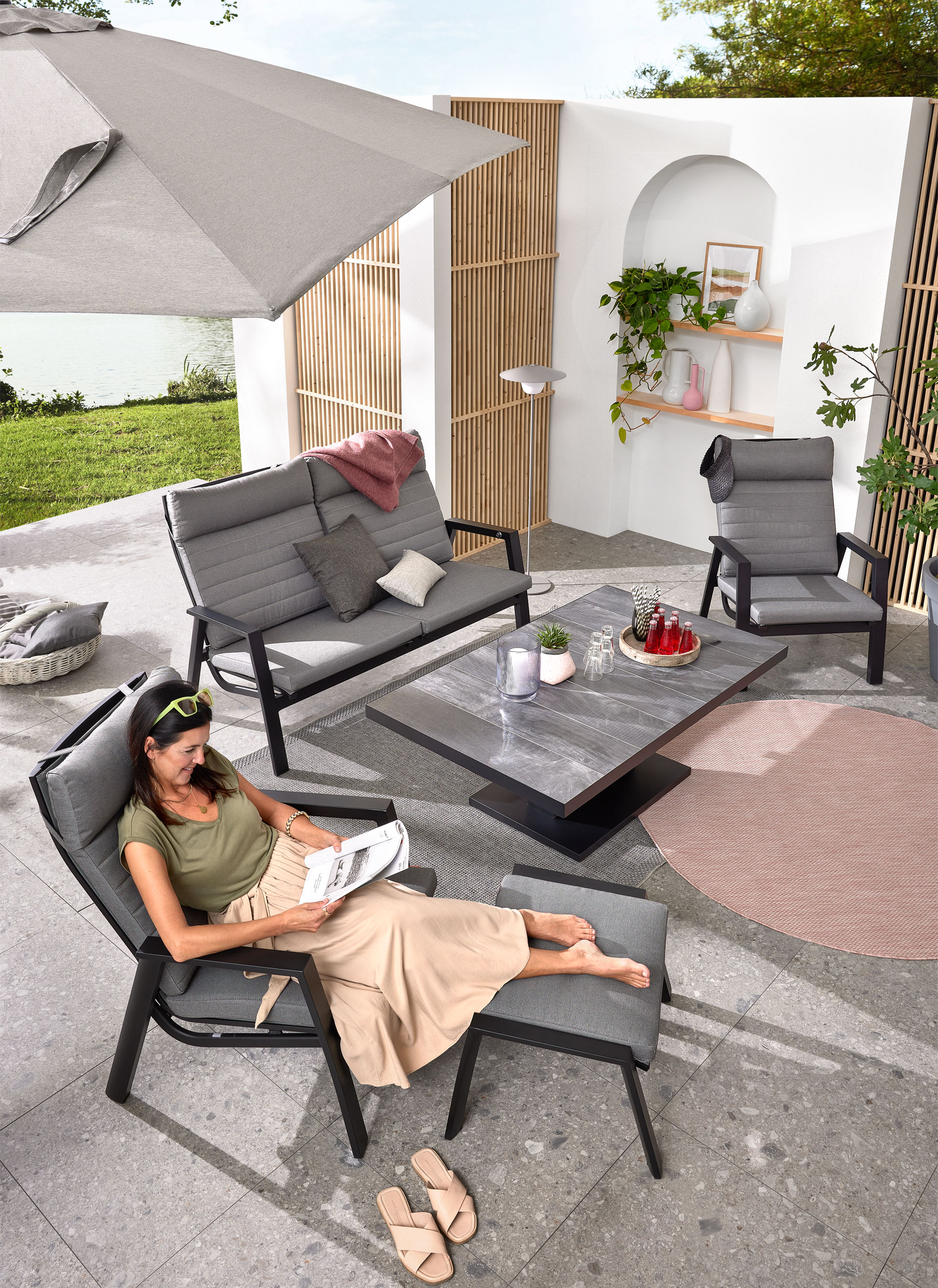 MONDO Gartenhocker image number 2