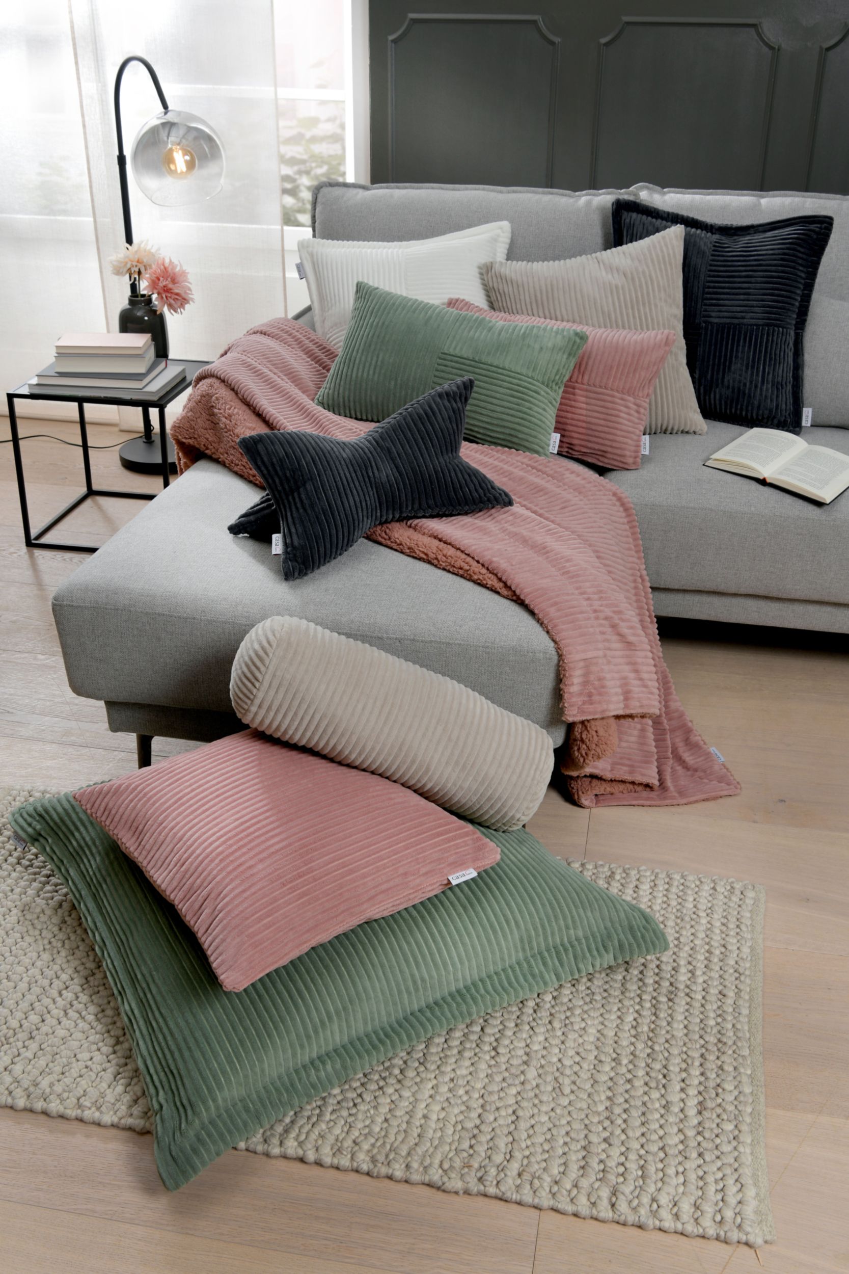 casa NOVA Nackenrolle image number 2