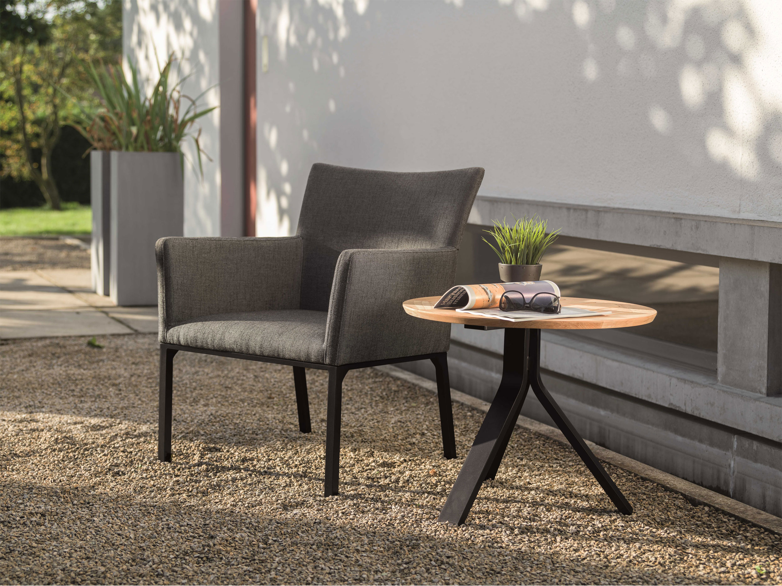 STERN Beistelltisch image number 2